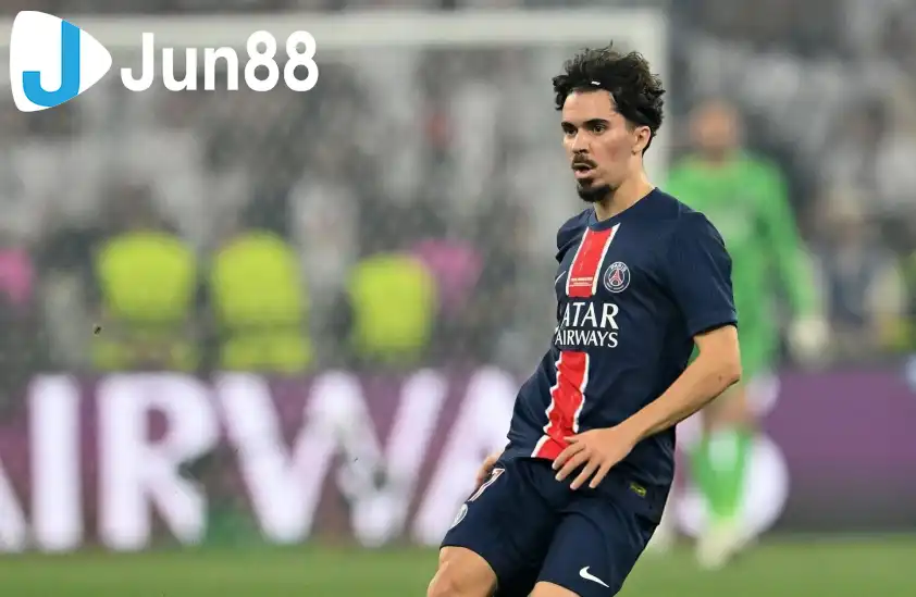 Vitinha là nhạc trưởng lối chơi của PSG ở mùa giải 2024/25